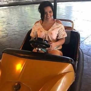 Meet your Posher, Sharon